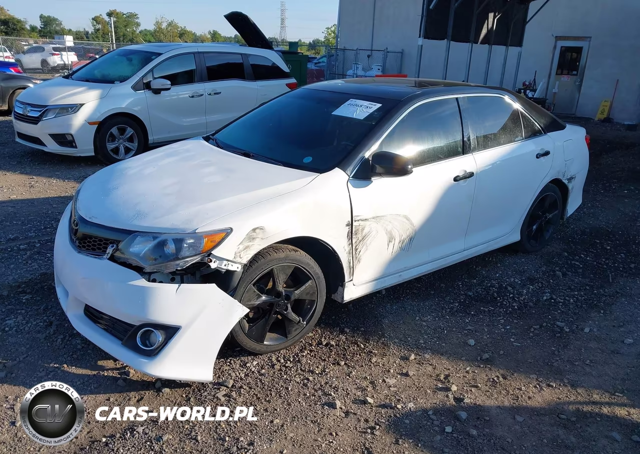 2014 Toyota Camry Se Sport VIN:4T1BF1FK2EU347329 - 2