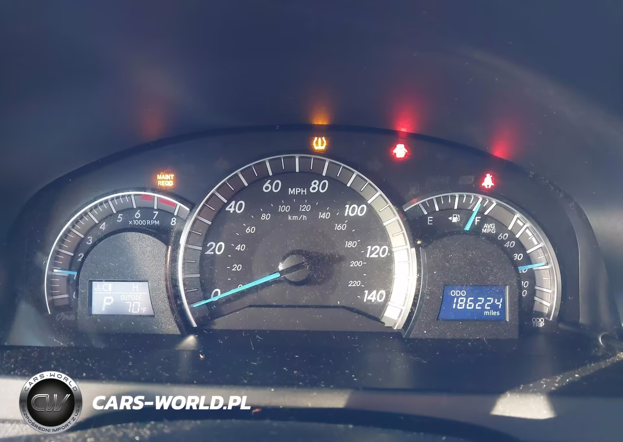 2014 Toyota Camry Se Sport VIN:4T1BF1FK2EU347329 - 7