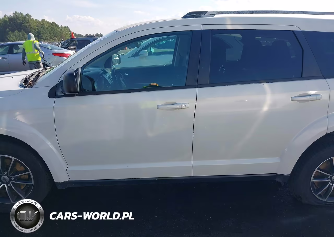 2018 Dodge Journey Se VIN:3C4PDCAB4JT170175 - 15