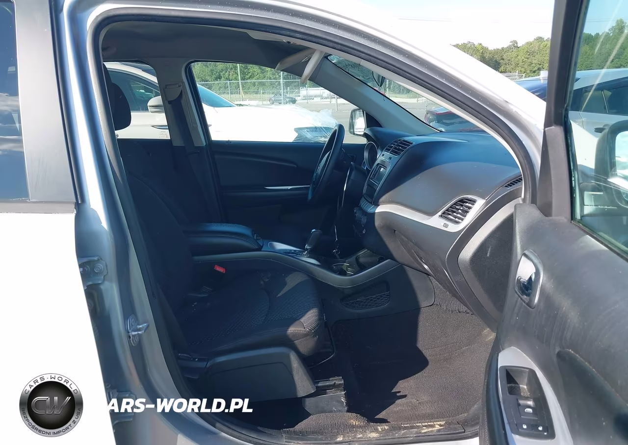 2018 Dodge Journey Se VIN:3C4PDCAB4JT170175 - 5