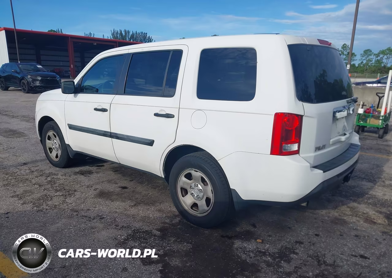 2015 Honda Pilot Lx VIN:5FNYF4H21FB062385 - 3