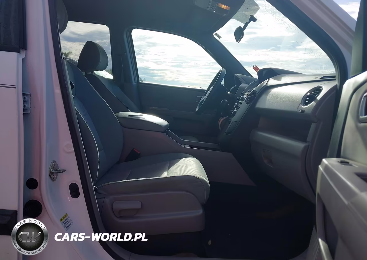 2015 Honda Pilot Lx VIN:5FNYF4H21FB062385 - 5