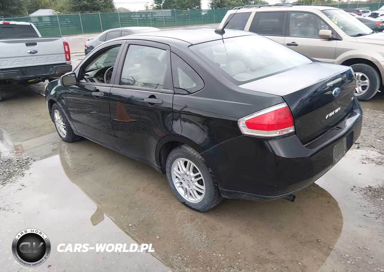 2011 Ford Focus Se VIN:1FAHP3FN6BW145116 - 3