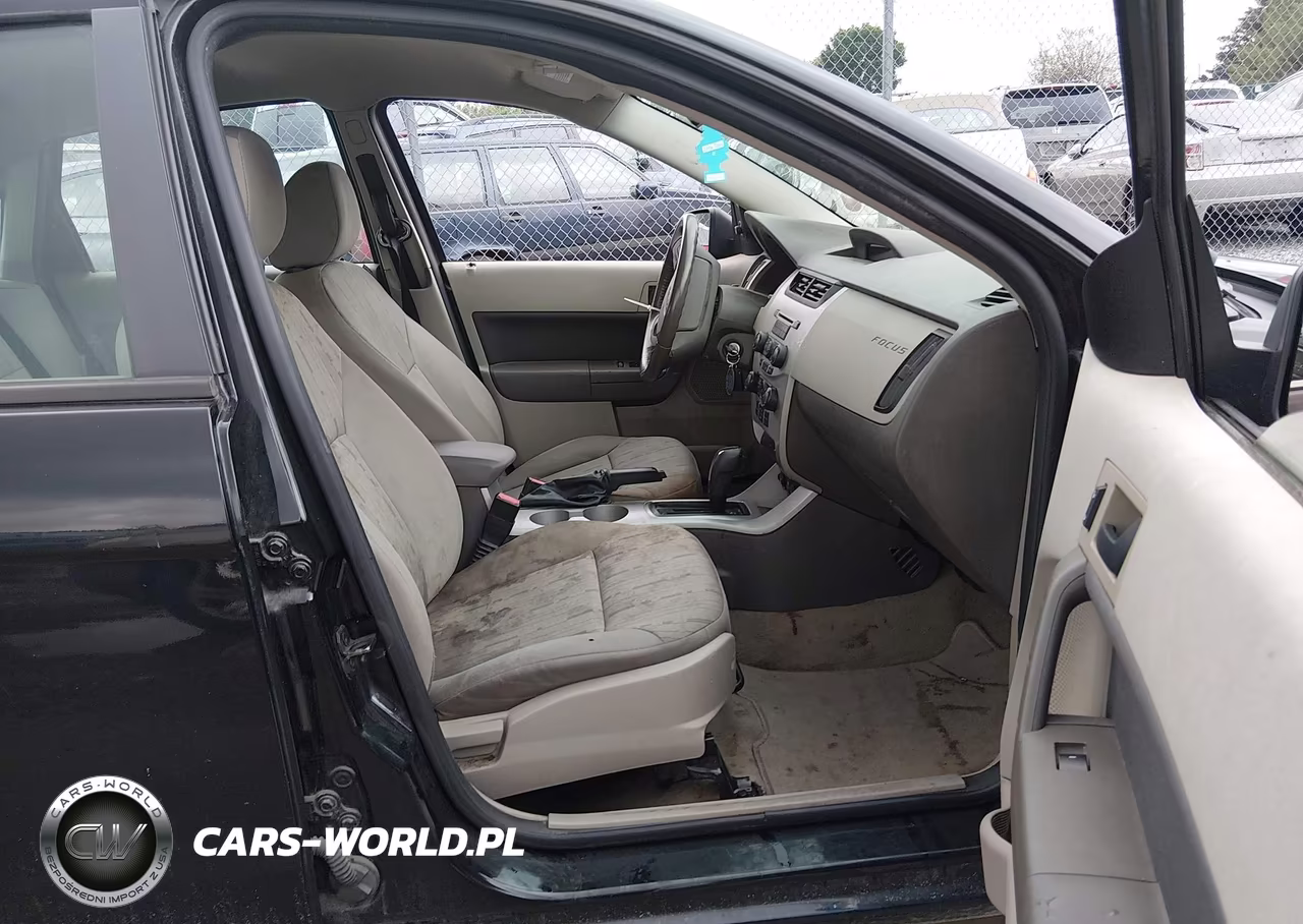 2011 Ford Focus Se VIN:1FAHP3FN6BW145116 - 5