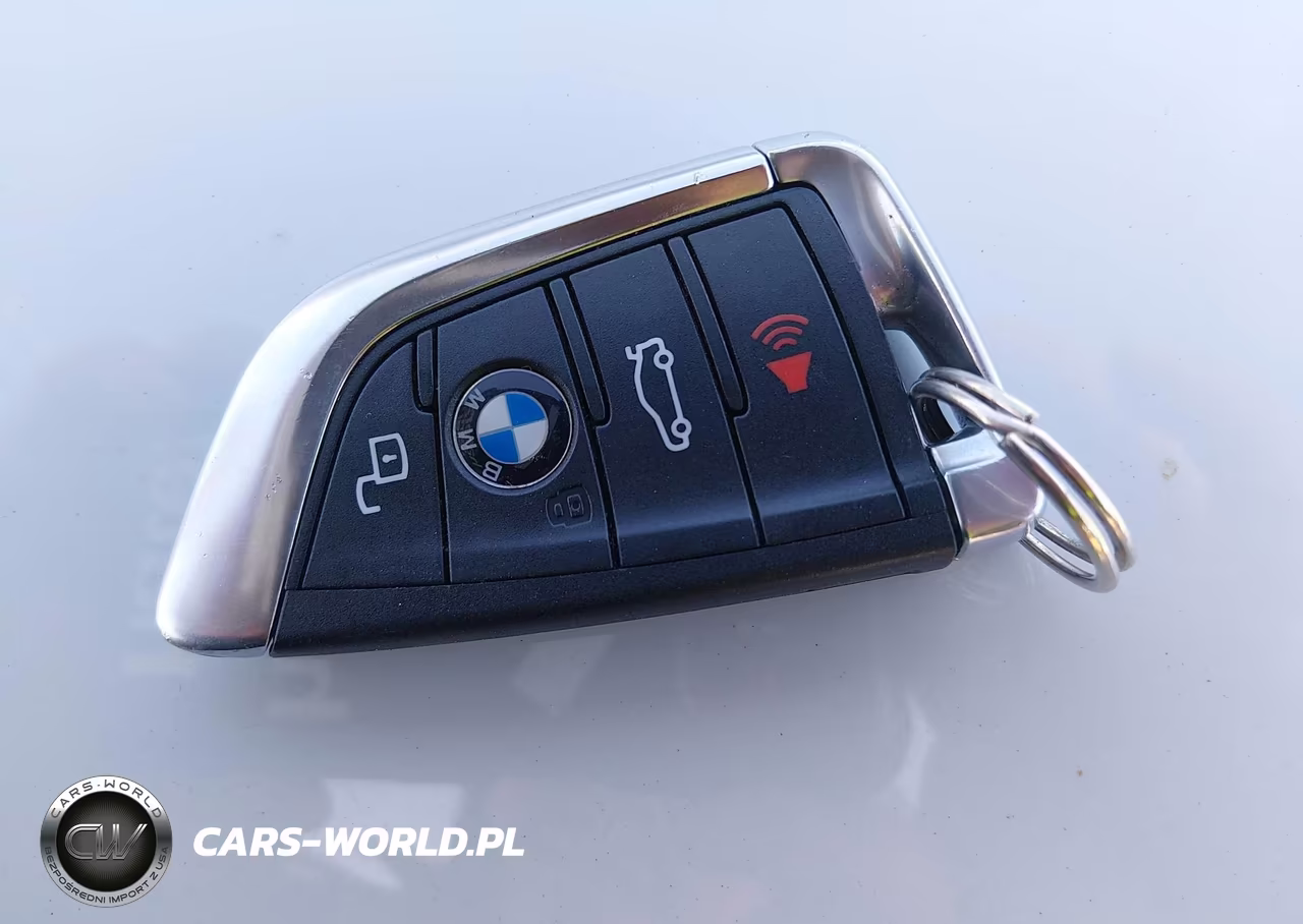 2019 BMW 330I xDrive VIN:3MW5R7J53K8B01635 - 11