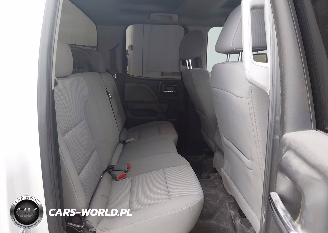 2019 Chevrolet Silverado 2500Hd Wt VIN:2GC2CREG7K1227428 - 3
