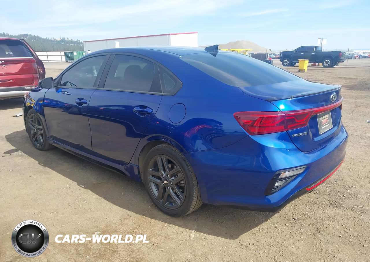 2021 Kia Forte Gt-Line – zdjęcie 1 z 17