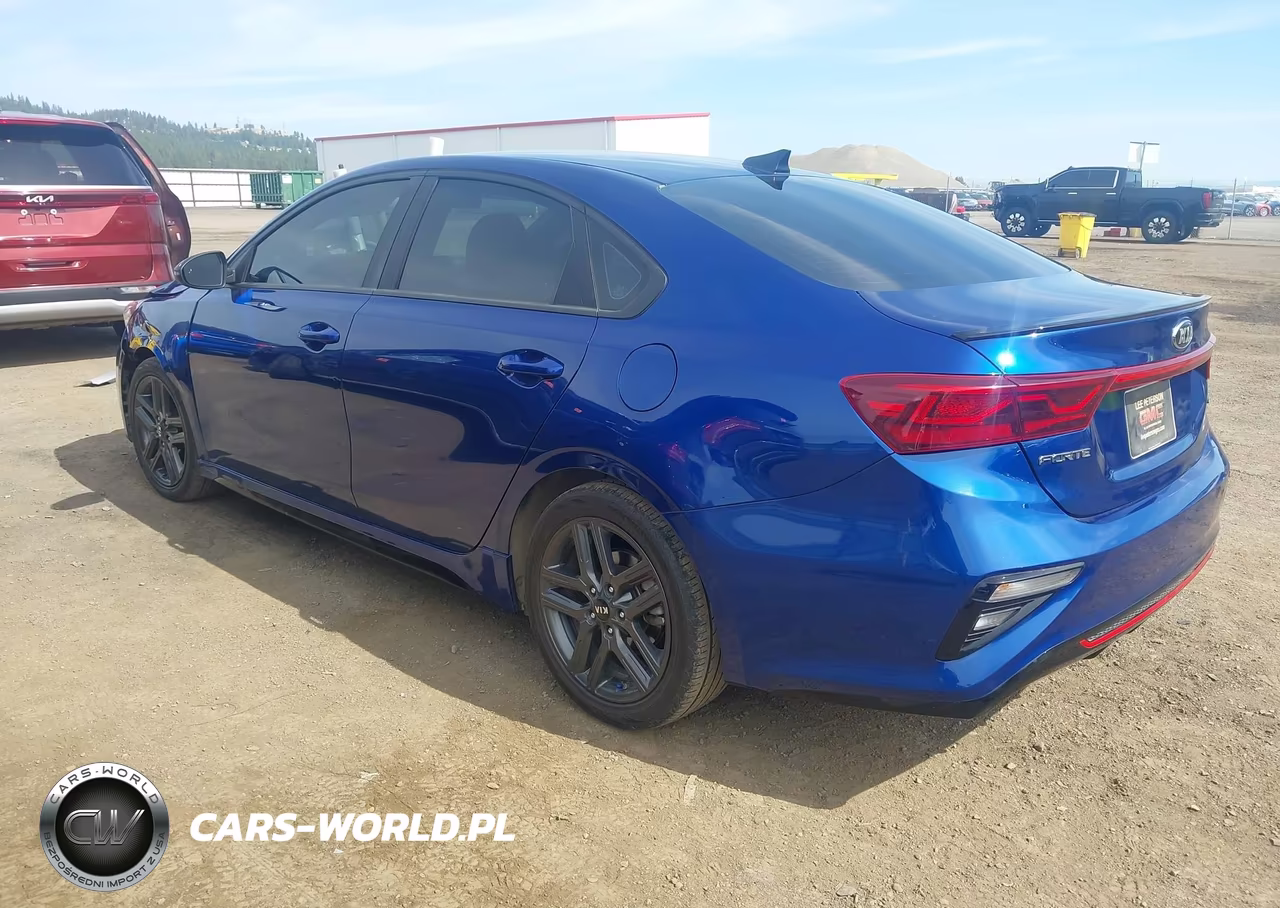 2021 Kia Forte Gt-Line VIN:3KPF34AD8ME380700 - 3