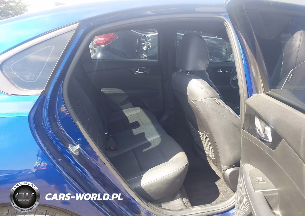 2021 Kia Forte Gt-Line VIN:3KPF34AD8ME380700 - 8