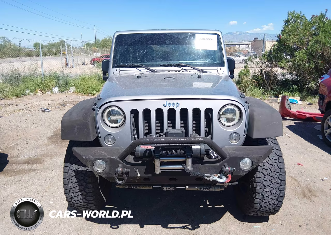 2015 Jeep Wrangler Unlimited Rubicon VIN:1C4BJWFG4FL684880 - 12
