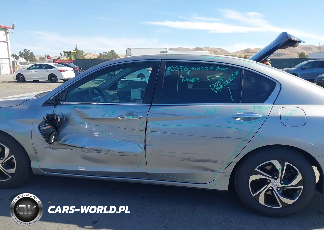 2017 Honda Accord Lx VIN:1HGCR2F34HA086307 - 14