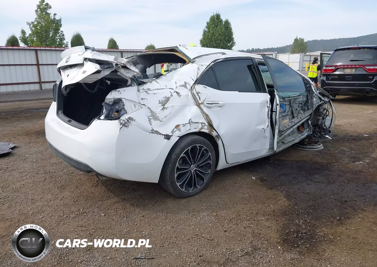 2014 Toyota Corolla S Plus VIN:2T1BURHE1EC095389 - 4