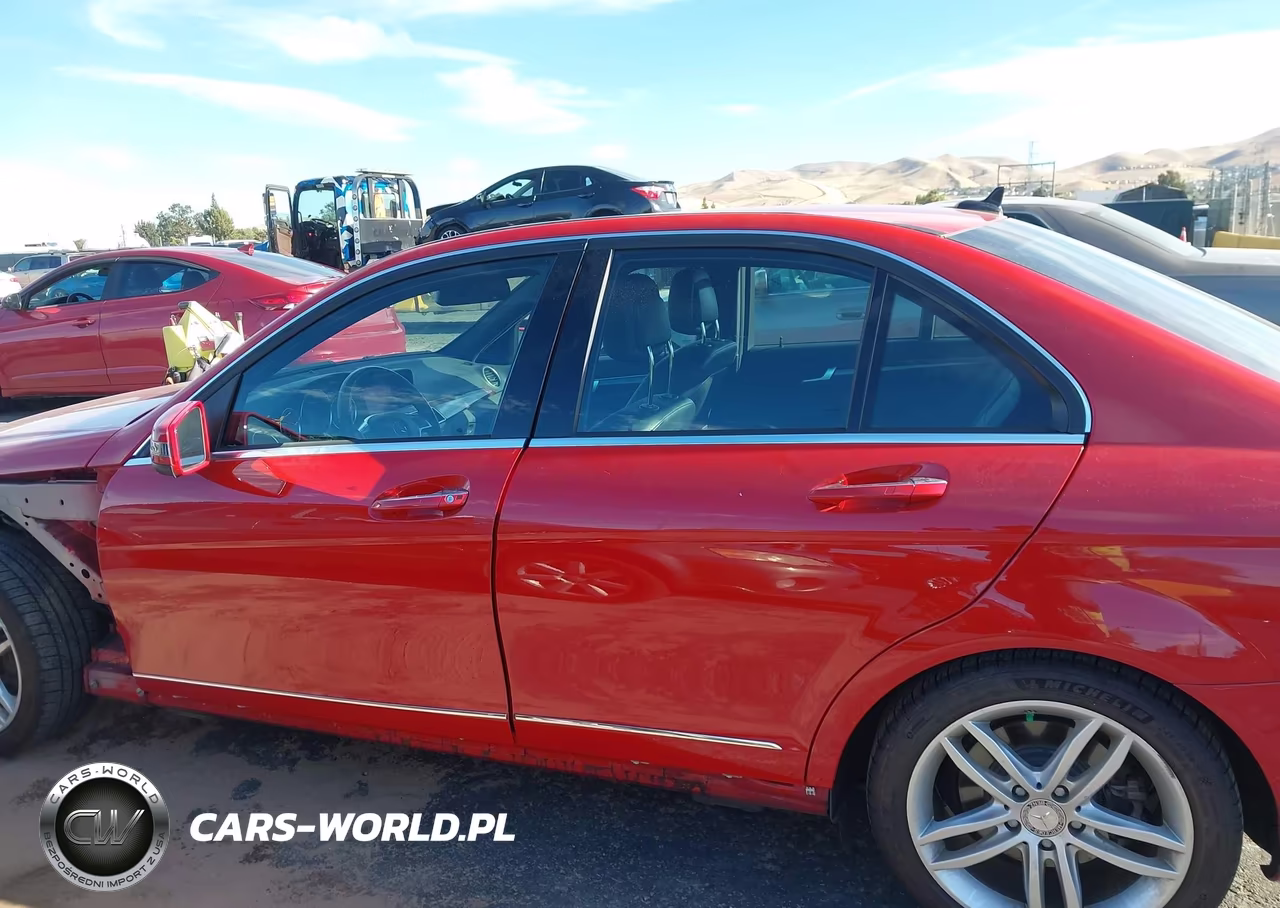 2012 Mercedes-Benz C 250 Sport VIN:WDDGF4HB4CR211816 - 15
