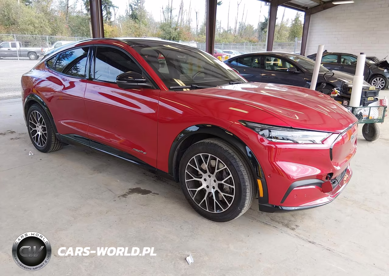 2023 Ford Mustang Mach-E Premium VIN:3FMTK3R4XPMA88962 - 1