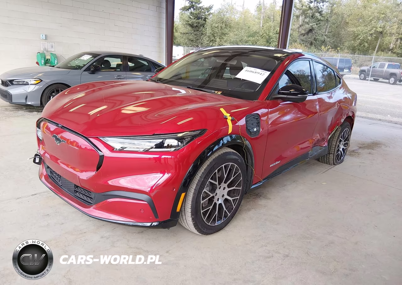 2023 Ford Mustang Mach-E Premium VIN:3FMTK3R4XPMA88962 - 2