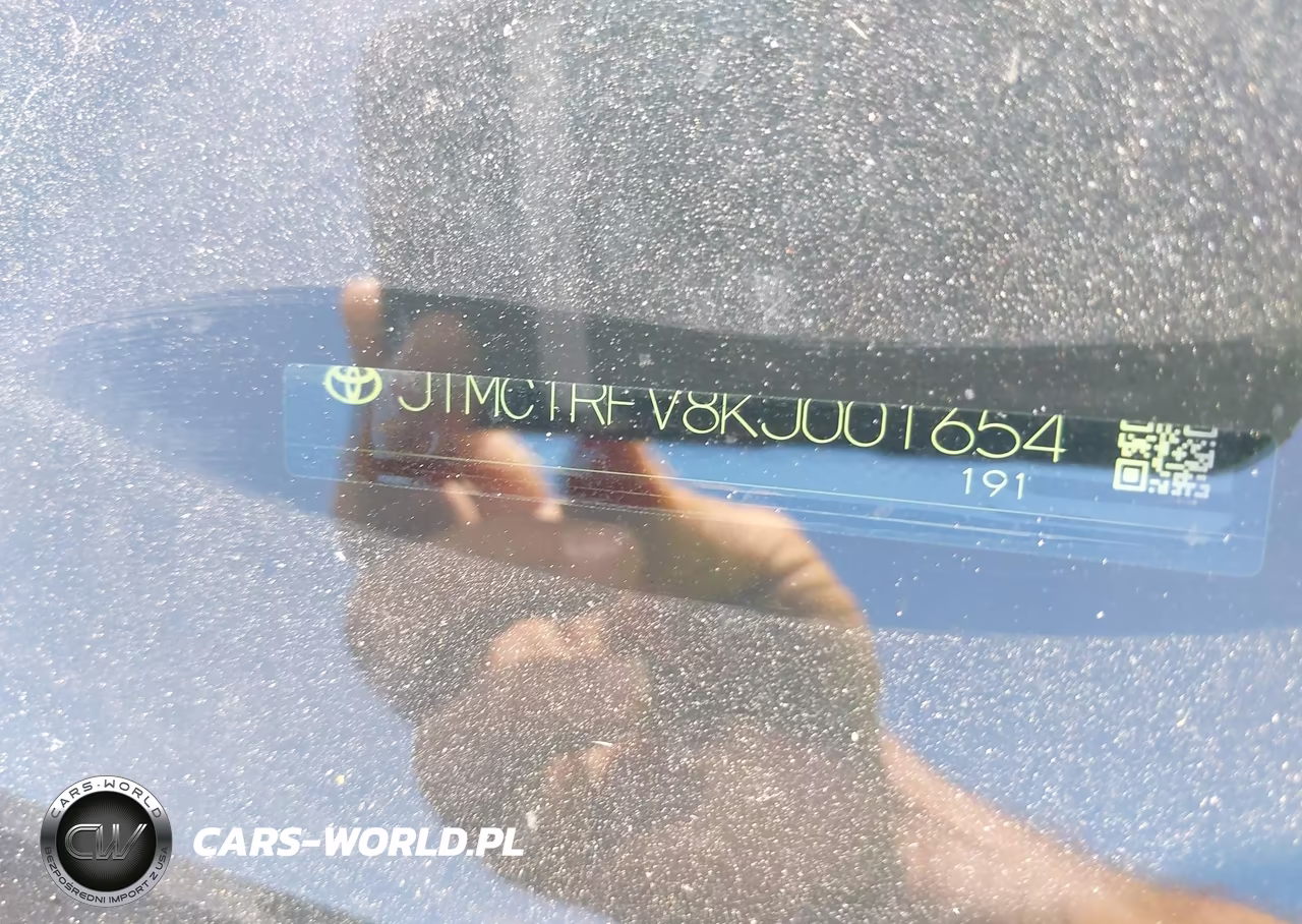 2019 Toyota Rav4 Xle Premium VIN:JTMC1RFV8KJ001654 - 17