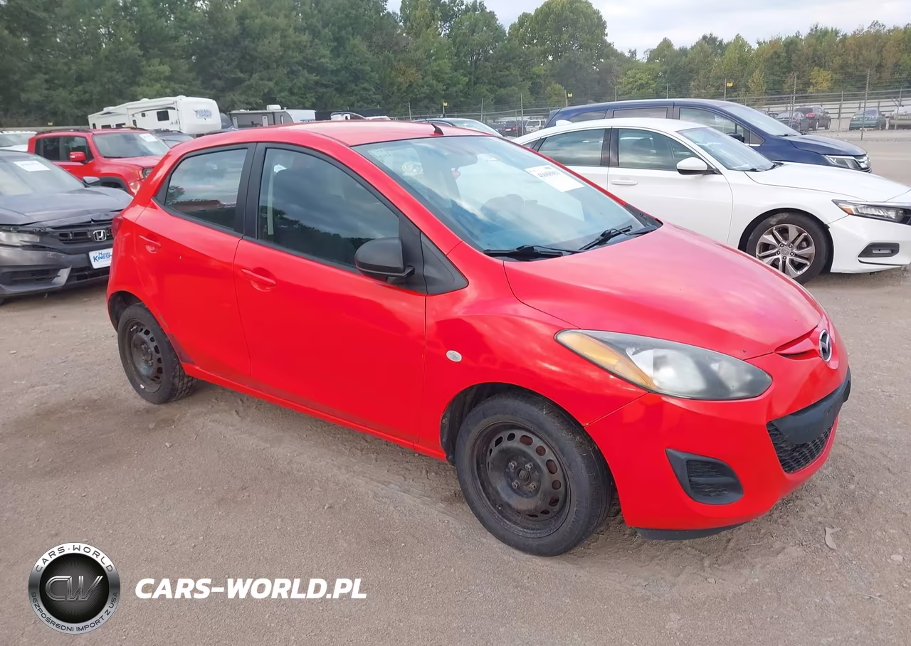 2014 Mazda Mazda2 Sport – zdjęcie 1 z 11