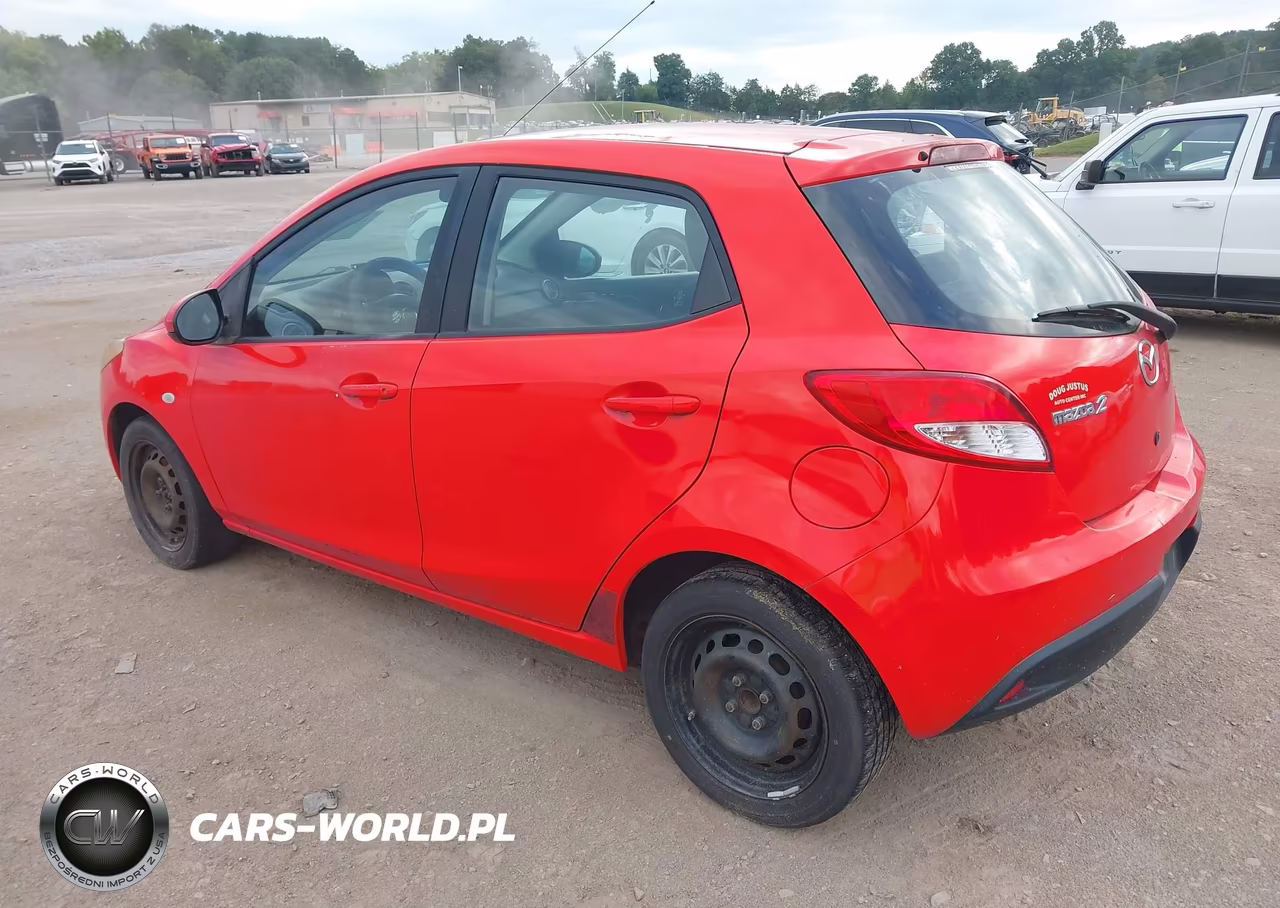 2014 Mazda Mazda2 Sport VIN:JM1DE1KZXE0179160 - 3