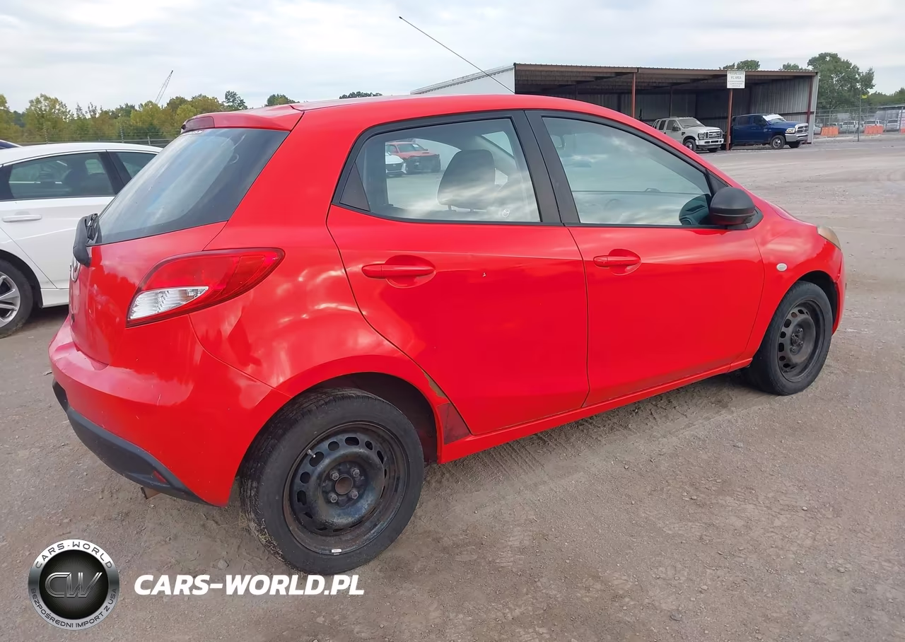 2014 Mazda Mazda2 Sport VIN:JM1DE1KZXE0179160 - 4