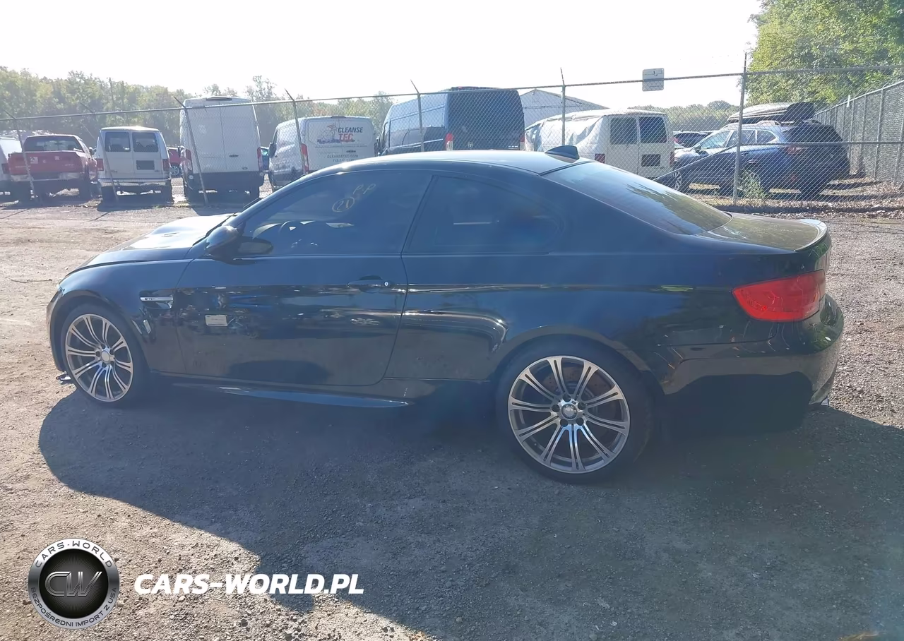 2011 BMW M3 VIN:WBSKG9C59BE645695 - 14