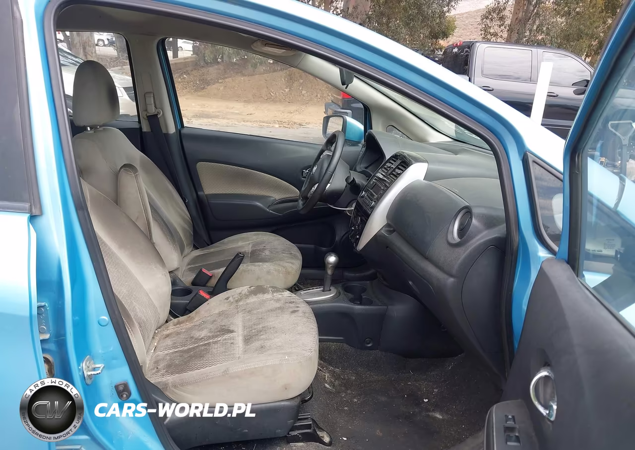 2015 Nissan Versa Note S (Sr)-S Plus-Sl-Sr-Sv VIN:3N1CE2CP6FL360875 - 5