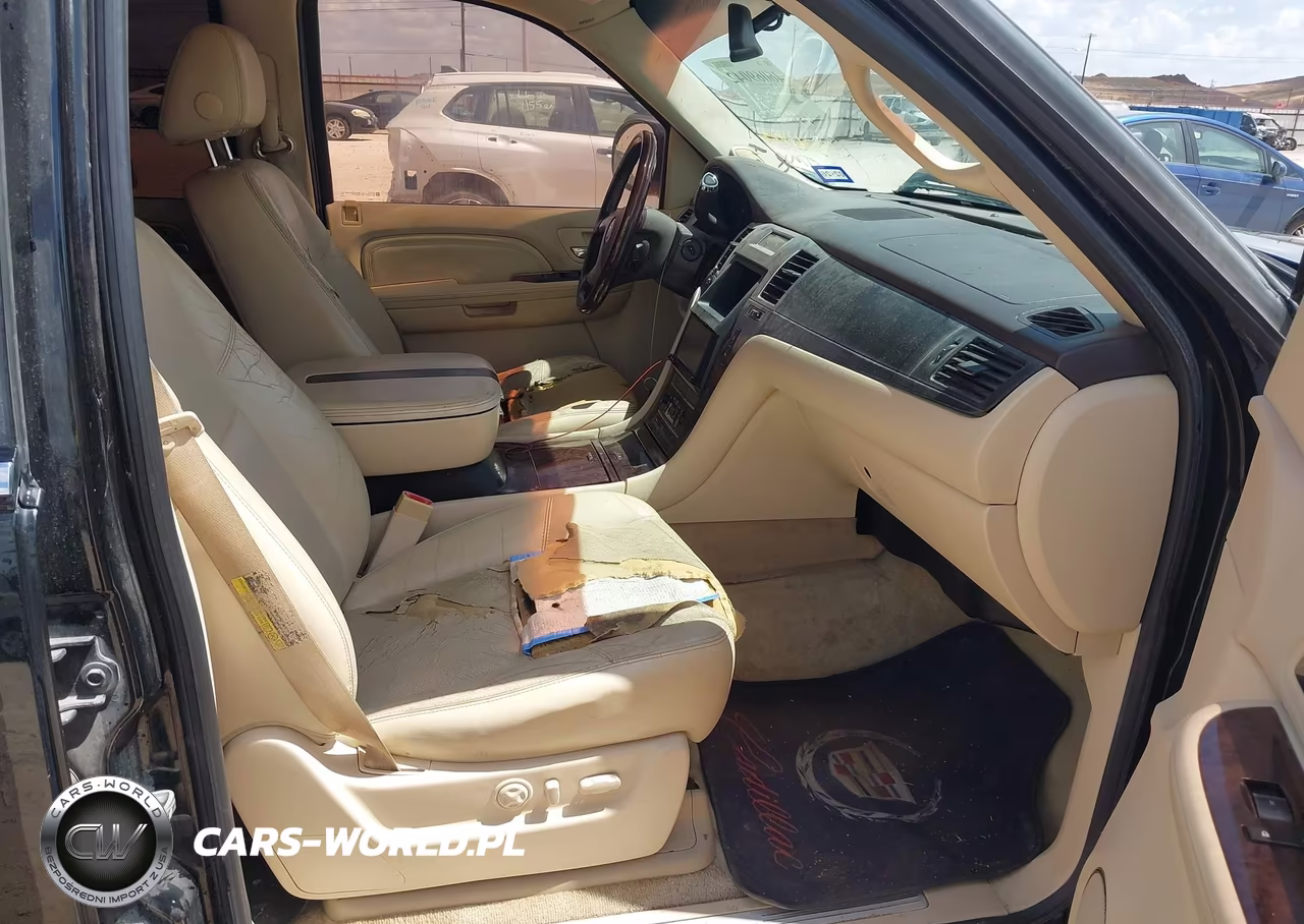 2007 Cadillac Escalade Standard VIN:1GYFK63847R128024 - 5