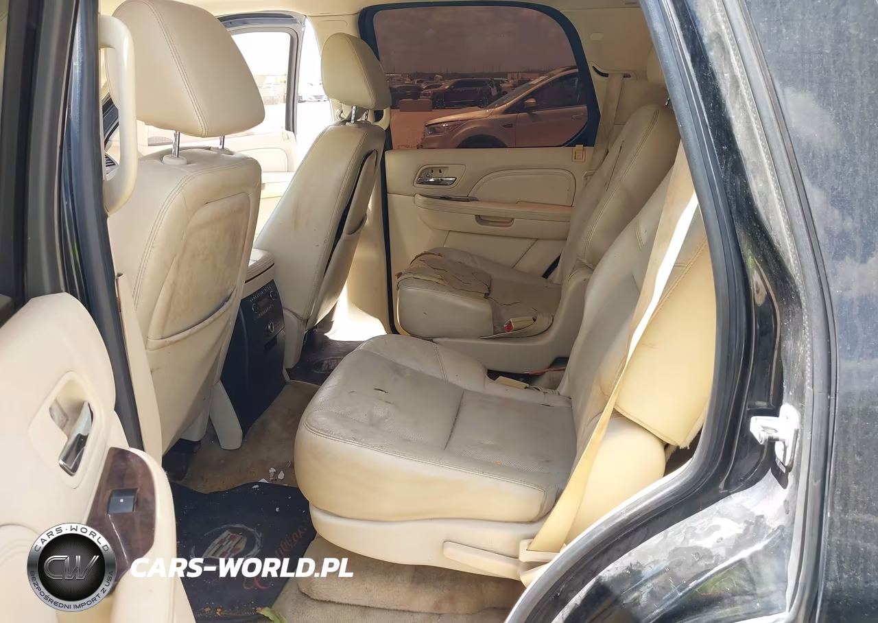 2007 Cadillac Escalade Standard VIN:1GYFK63847R128024 - 8