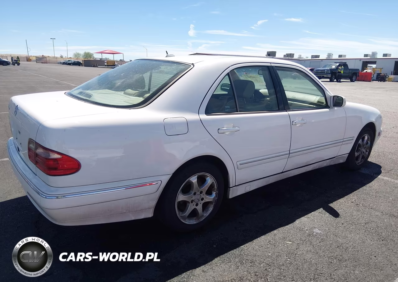 2002 Mercedes-Benz E 320 Special Edition VIN:WDBJF65J72B456090 - 4