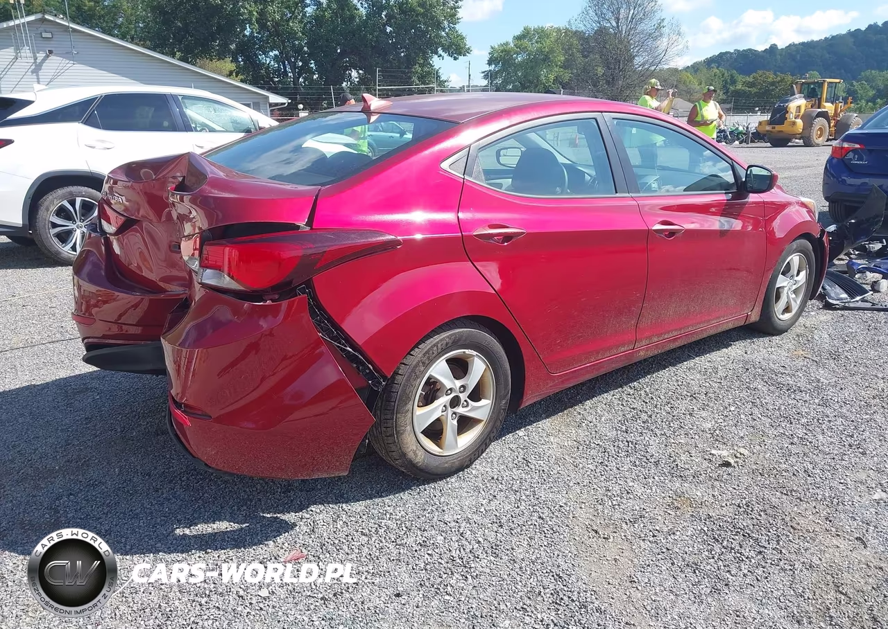 2015 Hyundai Elantra Se VIN:5NPDH4AE4FH548459 - 4