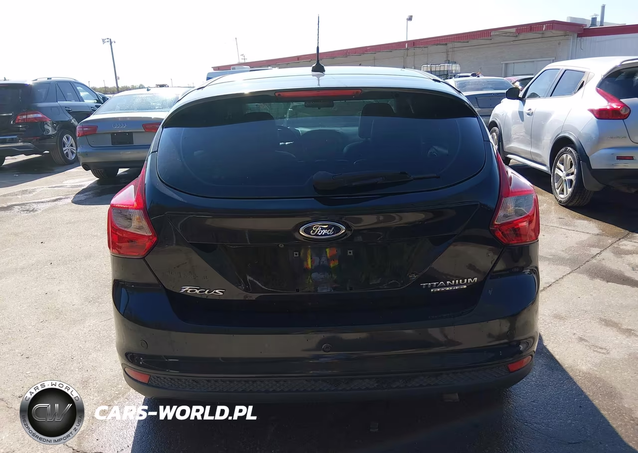 2014 Ford Focus VIN:1FADP3N26EL340757 - 16