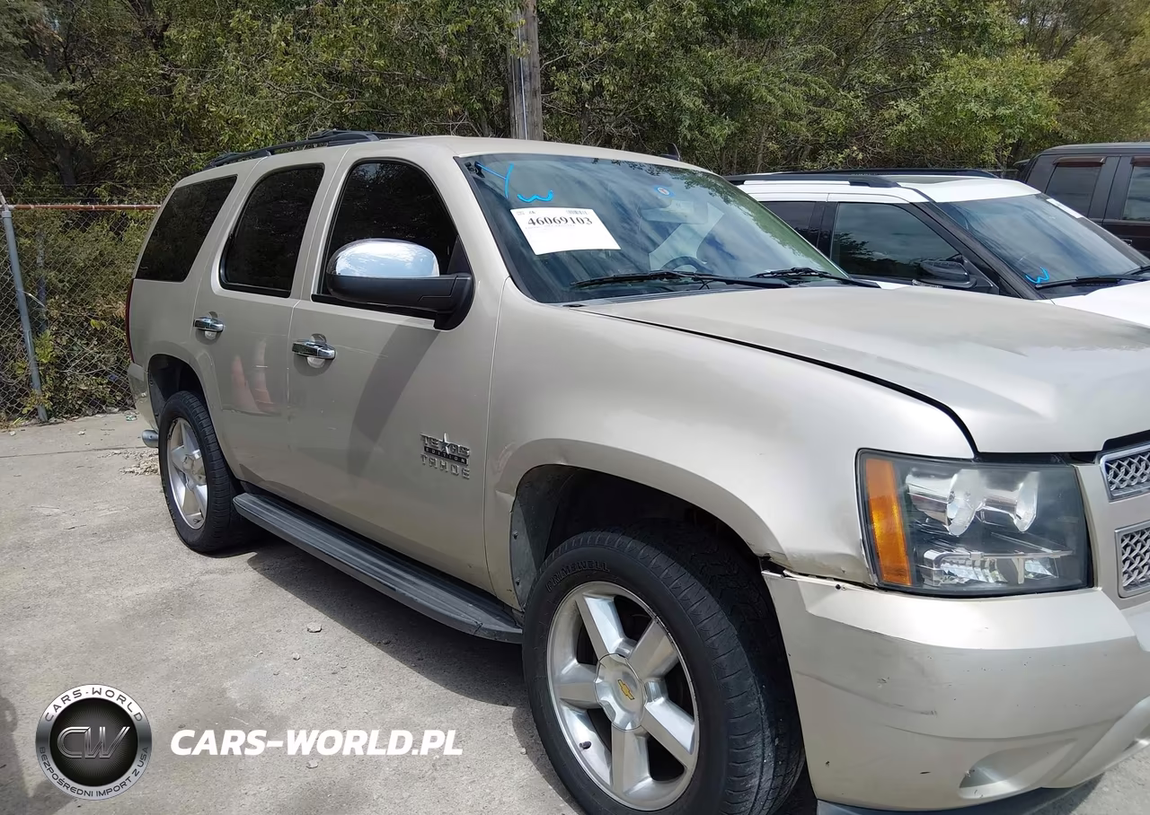 2013 Chevrolet Tahoe Ls VIN:1GNSCAE0XDR375269 - 13