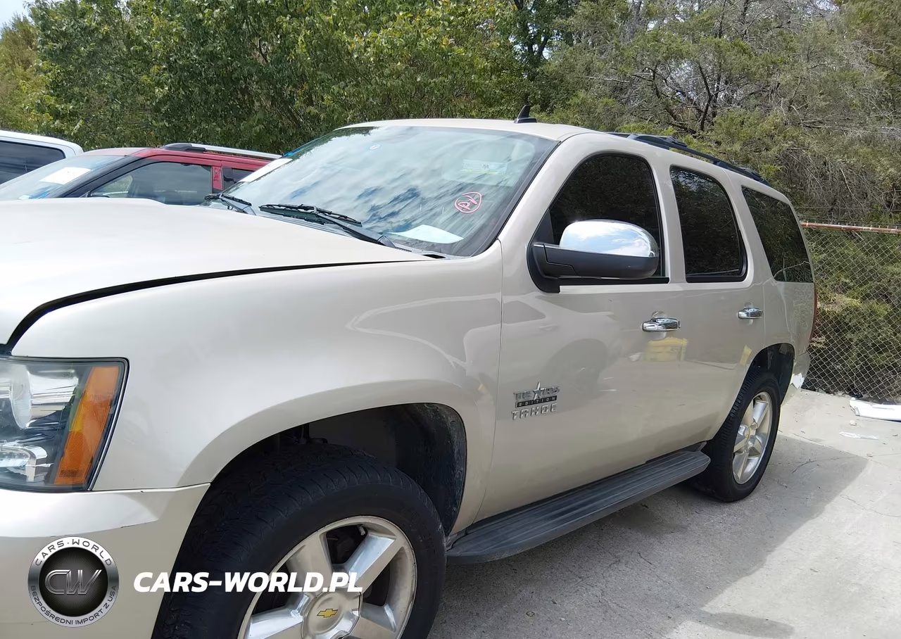 2013 Chevrolet Tahoe Ls VIN:1GNSCAE0XDR375269 - 14