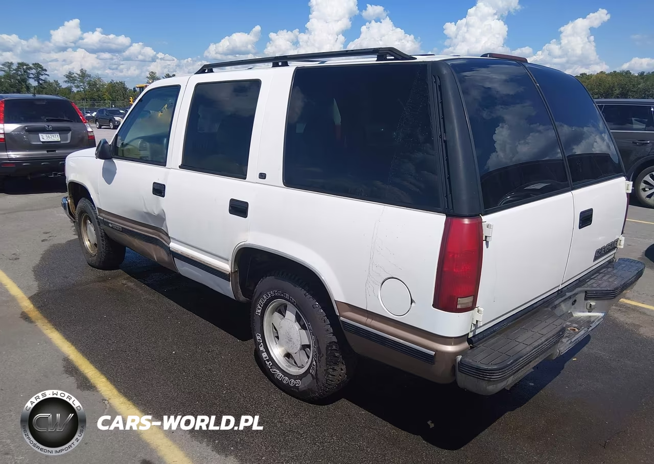 1998 Chevrolet Tahoe Ls VIN:1GNEC13R2WJ317706 - 3