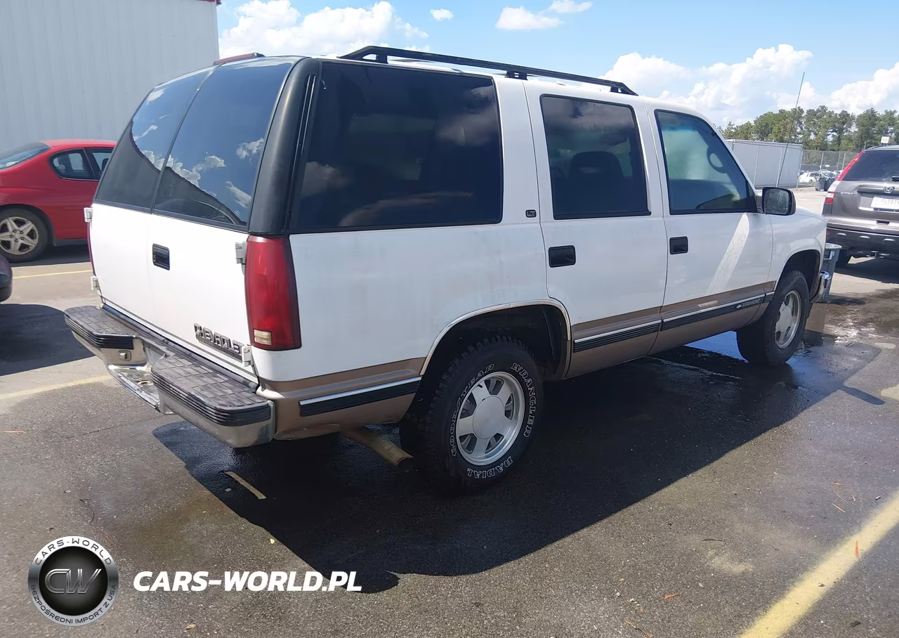 1998 Chevrolet Tahoe Ls VIN:1GNEC13R2WJ317706 - 4