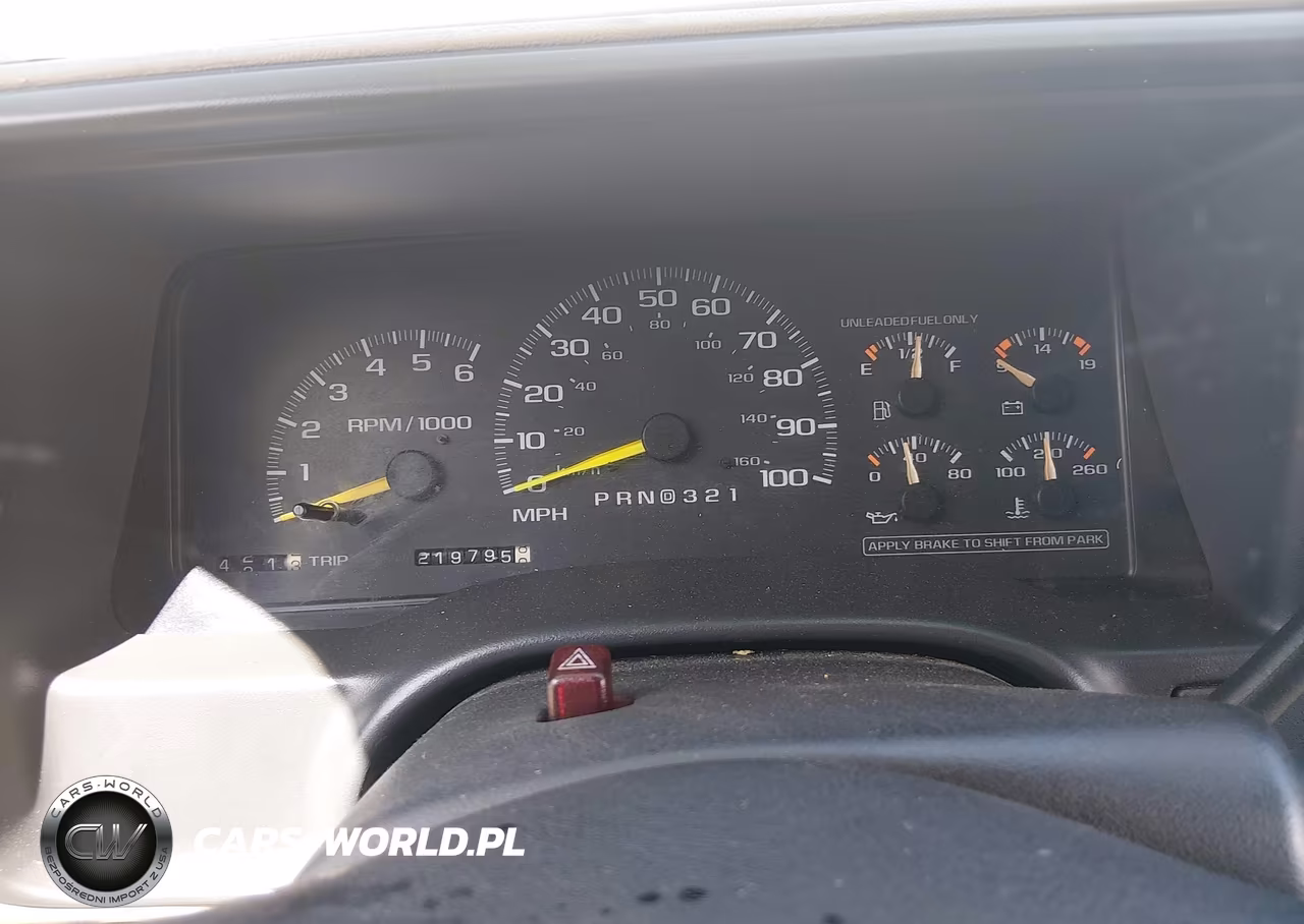 1998 Chevrolet Tahoe Ls VIN:1GNEC13R2WJ317706 - 7