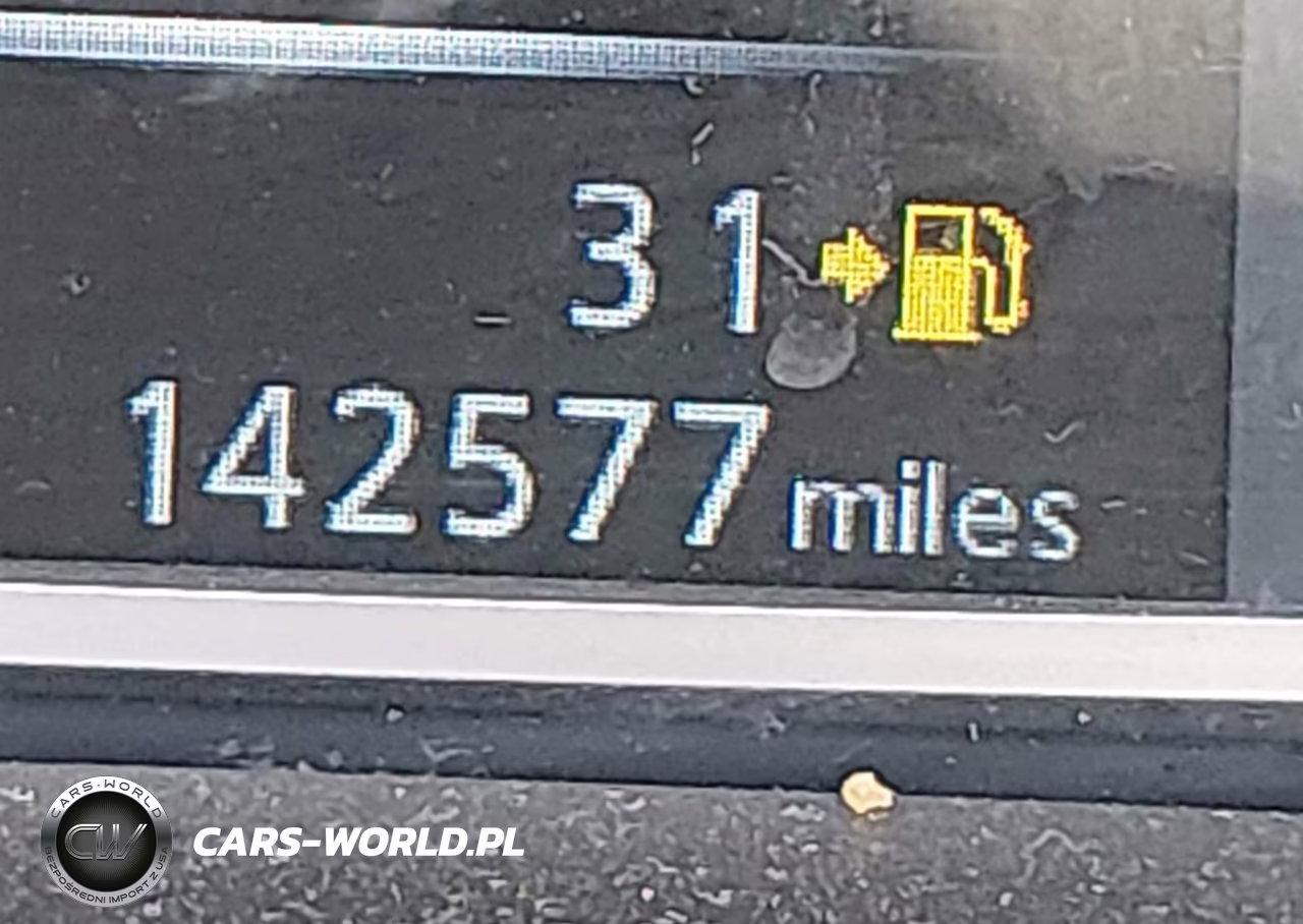 2018 Nissan Sentra Sv VIN:3N1AB7AP6JY305516 - 15