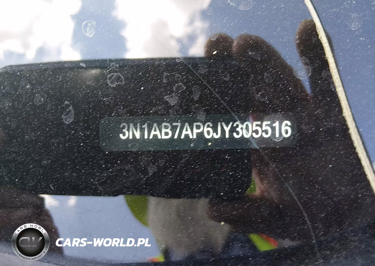 2018 Nissan Sentra Sv VIN:3N1AB7AP6JY305516 - 9