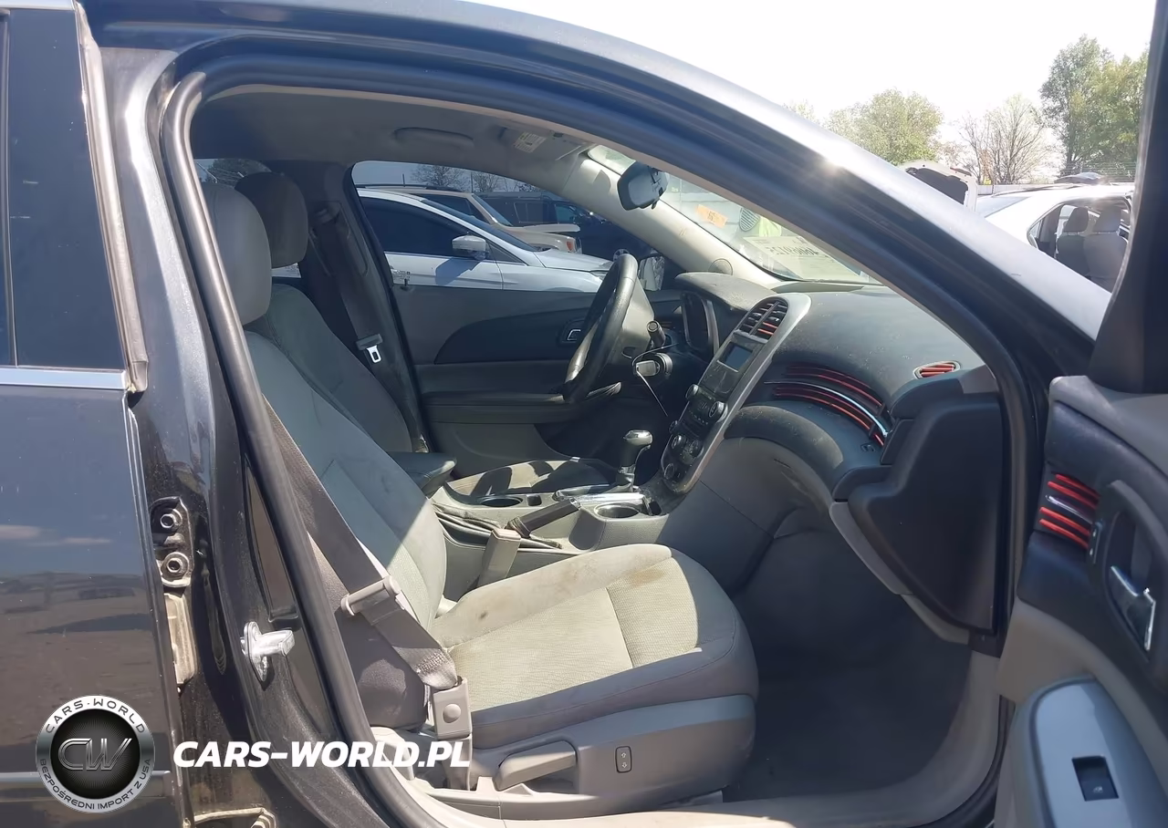 2014 Chevrolet Malibu 1Ls VIN:1G11B5SL8EF135520 - 5