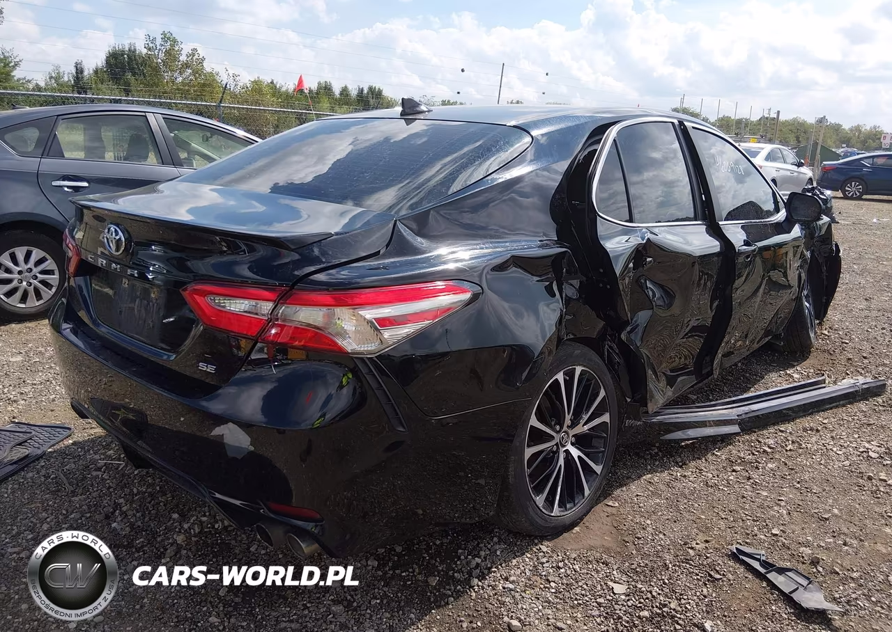 2019 Toyota Camry Se VIN:4T1B11HK2KU203612 - 4