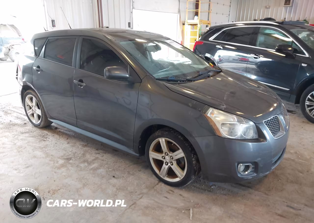 2010 Pontiac Vibe – zdjęcie 1 z 11