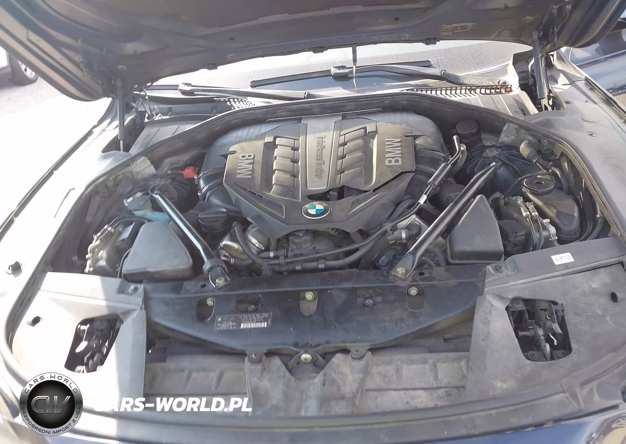 2013 BMW 750Li xDrive VIN:WBAYF8C50DD140424 - 10
