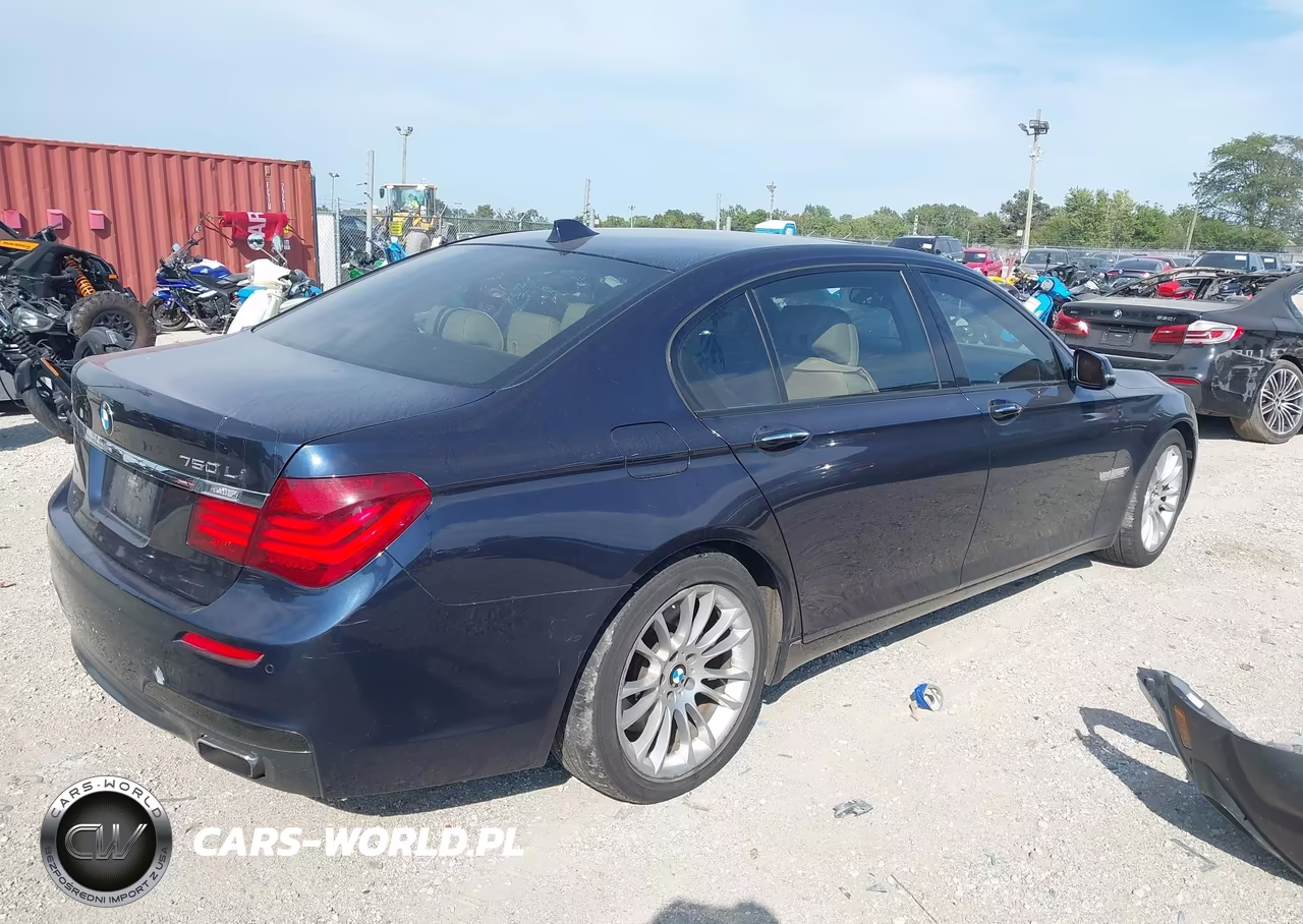 2013 BMW 750Li xDrive VIN:WBAYF8C50DD140424 - 4