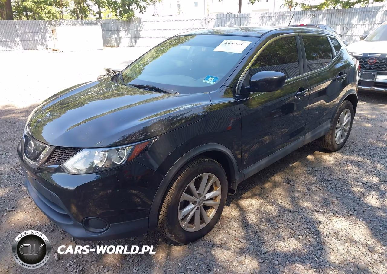 2018 Nissan Rogue Sport S VIN:JN1BJ1CP6JW152578 - 2