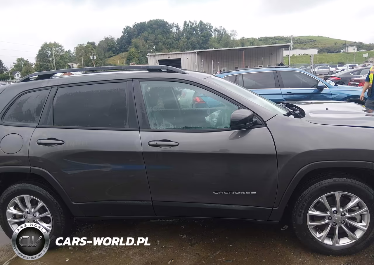 2022 Jeep Cherokee Latitude Lux 4X4 VIN:1C4PJMMN7ND514355 - 13
