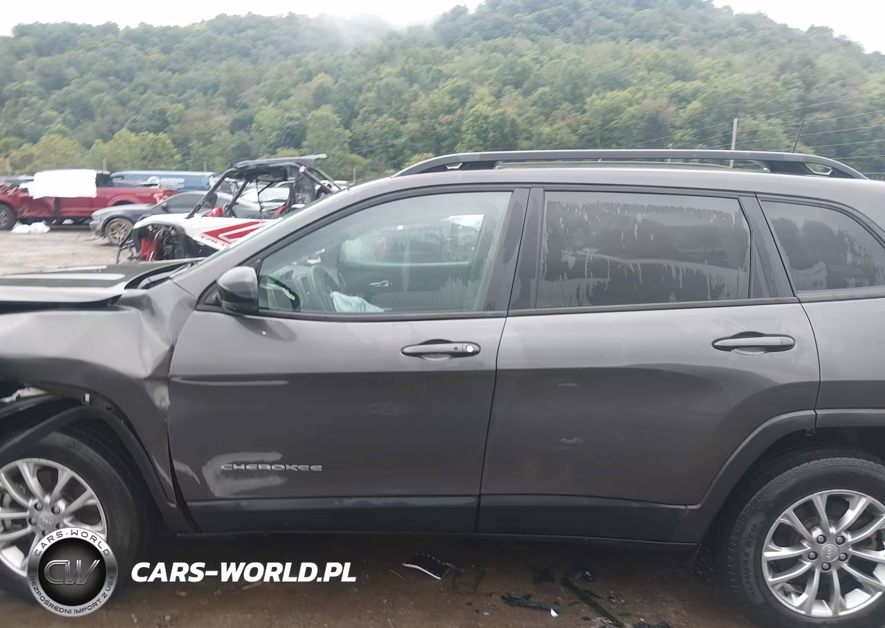2022 Jeep Cherokee Latitude Lux 4X4 VIN:1C4PJMMN7ND514355 - 14