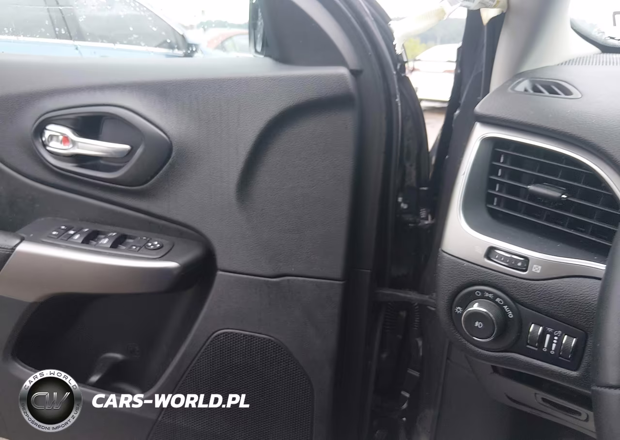 2022 Jeep Cherokee Latitude Lux 4X4 VIN:1C4PJMMN7ND514355 - 21
