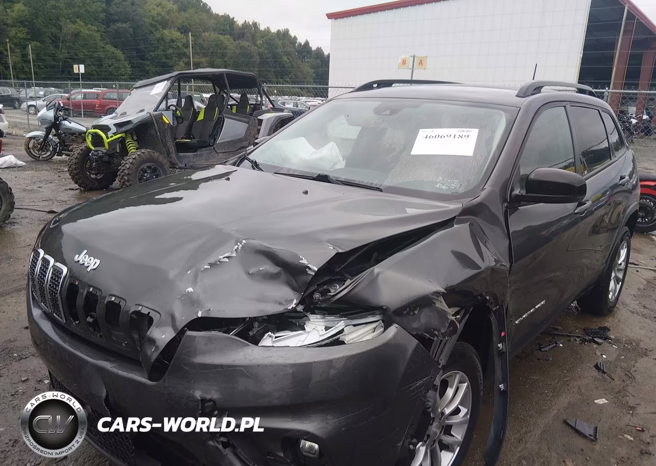 2022 Jeep Cherokee Latitude Lux 4X4 VIN:1C4PJMMN7ND514355 - 6