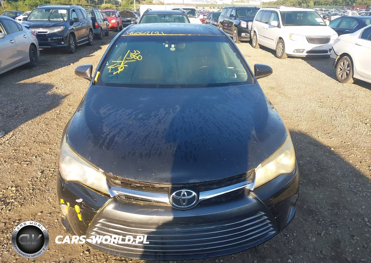 2015 Toyota Camry Hybrid Le VIN:4T1BD1FK8FU155355 - 12