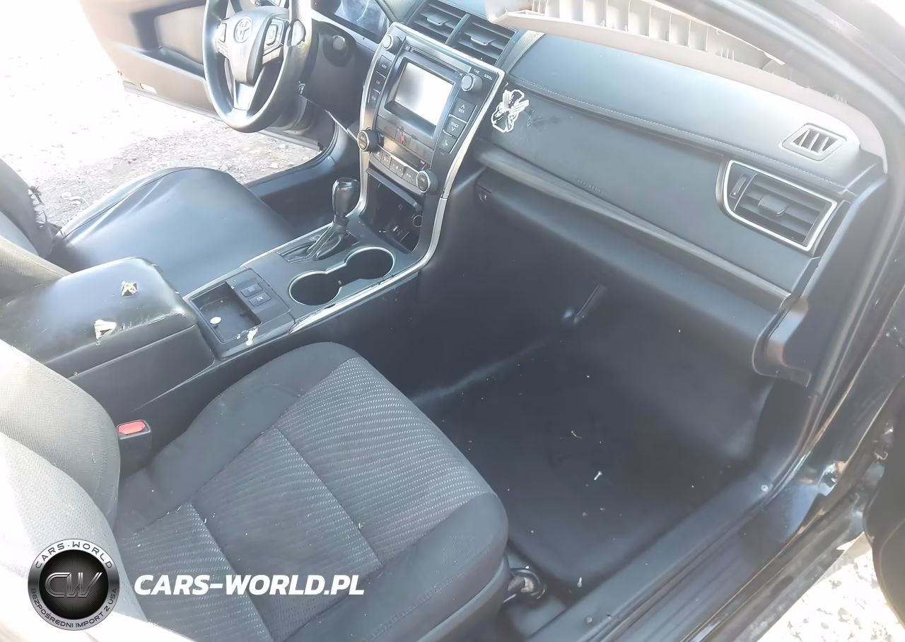 2015 Toyota Camry Hybrid Le VIN:4T1BD1FK8FU155355 - 5