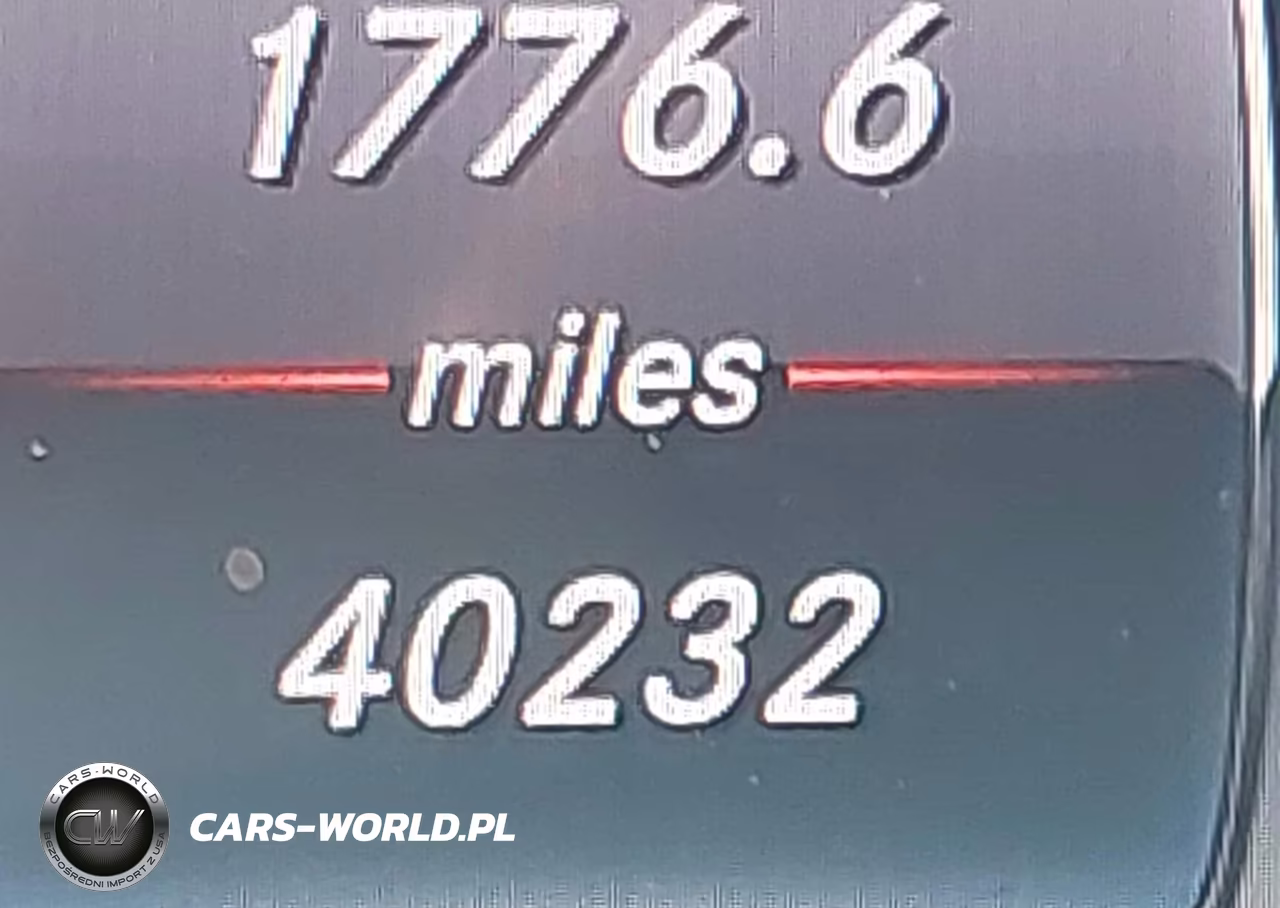 2015 Mercedes-Benz C 300 Sport 4Matic VIN:55SWF4KB4FU058118 - 15